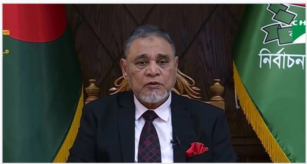 আজ সন্ধ্যায় জাতির উদ্দেশে ভাষণ দেবেন সিইসি